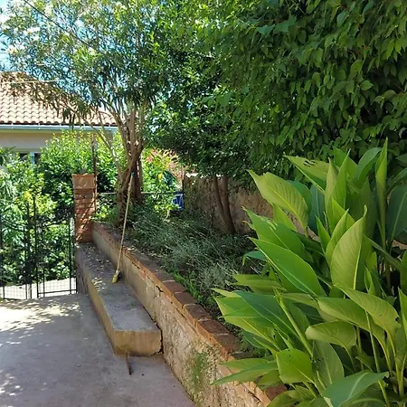 Apartment Petite Provence Aux Mandarines